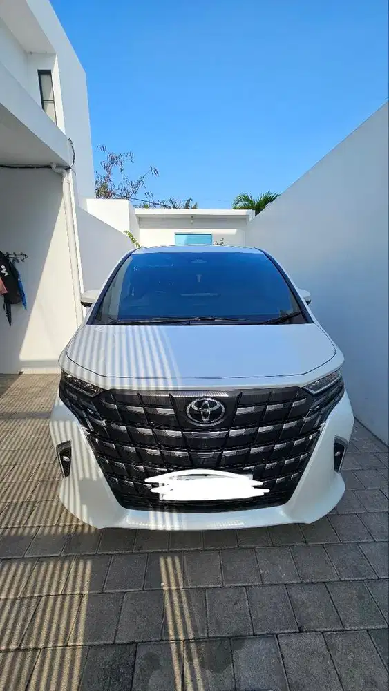 Toyota Alphard HEV CVT 2.5 2024