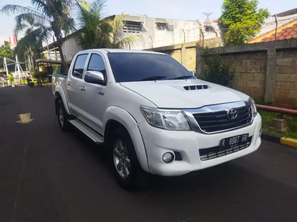 Dijual Cepat!!! Toyota HiLux 2012