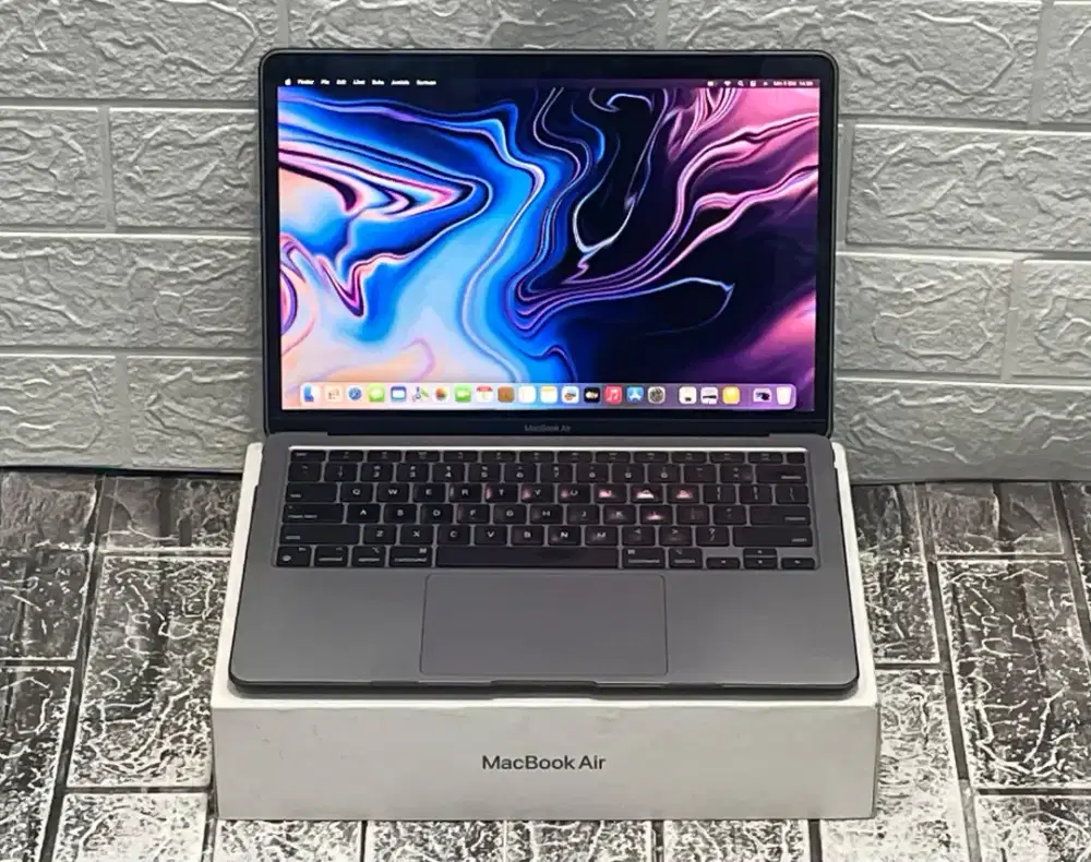 Jual Laptop: MacBook AIR M1 2020 Fullset