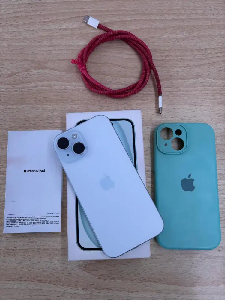 iPhone 15 128gb ibox