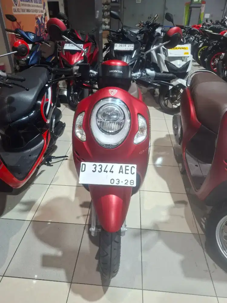 ALL NEW SCOOPY PRESTIGE 2023 - SRI SANJAYA MOTOR