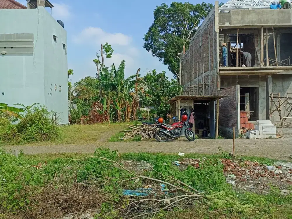 Butuh Uang Dijual Tanah Kavling SHM di barat lapangan Bendogerit.