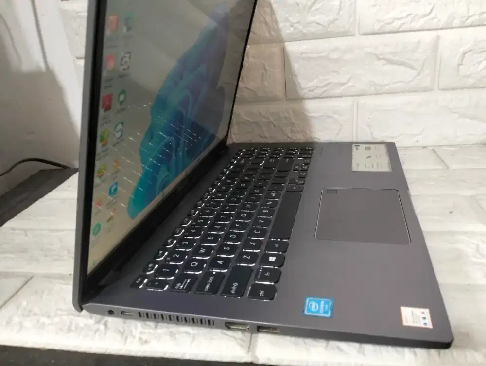 Asus x509m keren ni narrow KEYB BACKLIT LCD FHD/SSD 256/windows 11