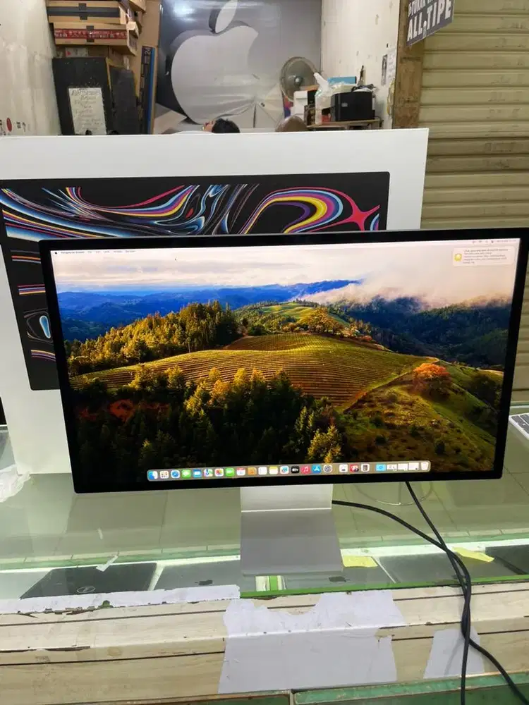 Apple Studio Display 27 5k retina second fulset original