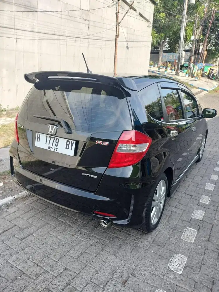 Dijual jazz rs MANUAL KM 21 rb th 2012