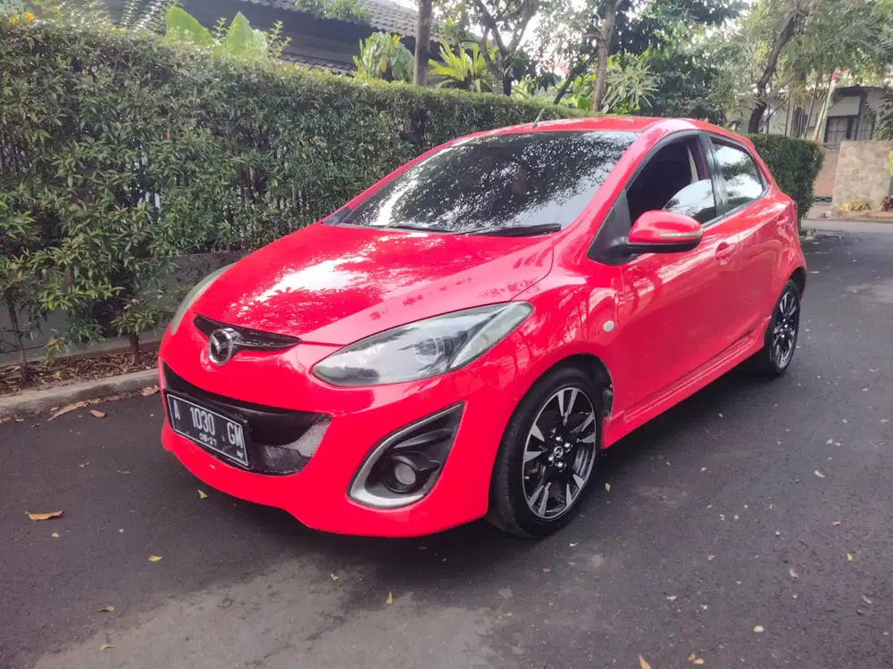 Mazda 2 2012 Bensin