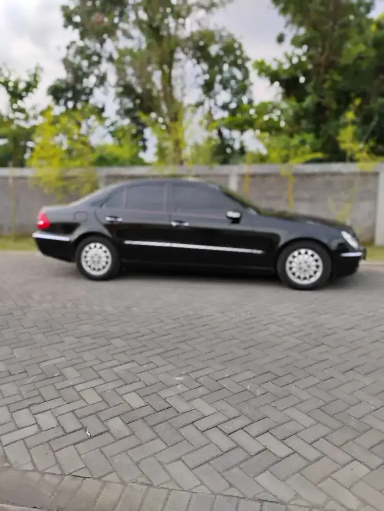 MERCEDES BENZ E260 ISTIMEWA JARANG ADA