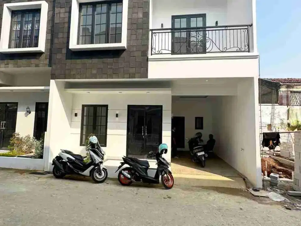 Rumah Cantik di Jagakarsa Dekat Lt.Agung, Stasiun Pancasila, Mini Cluster Bebas Banjir