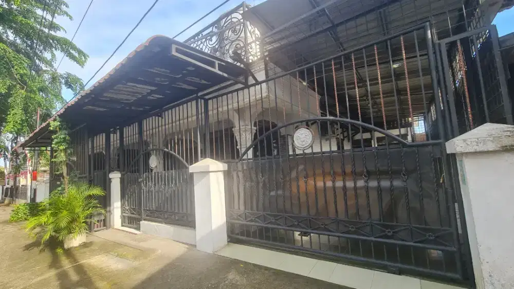 DISEWAKAN BANGUNAN JL T. AMIR HAMZAH DPN NASI TEMPONG COCOK BUAT CAFE