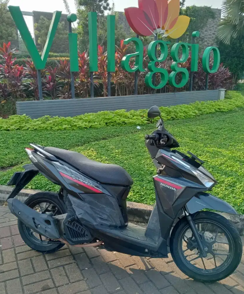 VARIO 125 salam satu hati