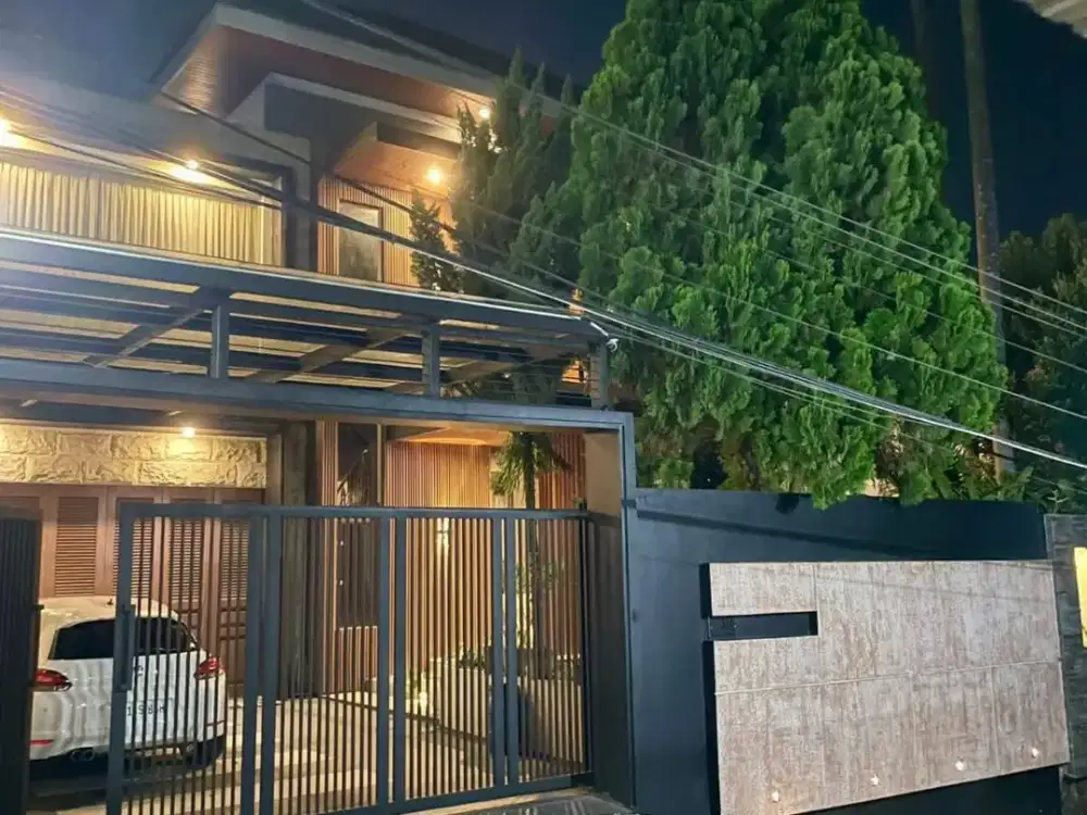 rumah mewah include furnished + kolam renang jl cemara banyumanik