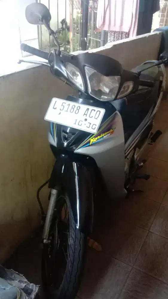 Sepeda motor Honda karima 125cc surat lekap pajak hidup
