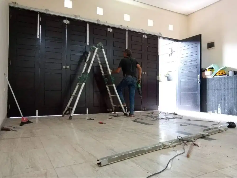 Ahli perbaikan pintu garasi & ruko, henderson rollingdoor folding gate