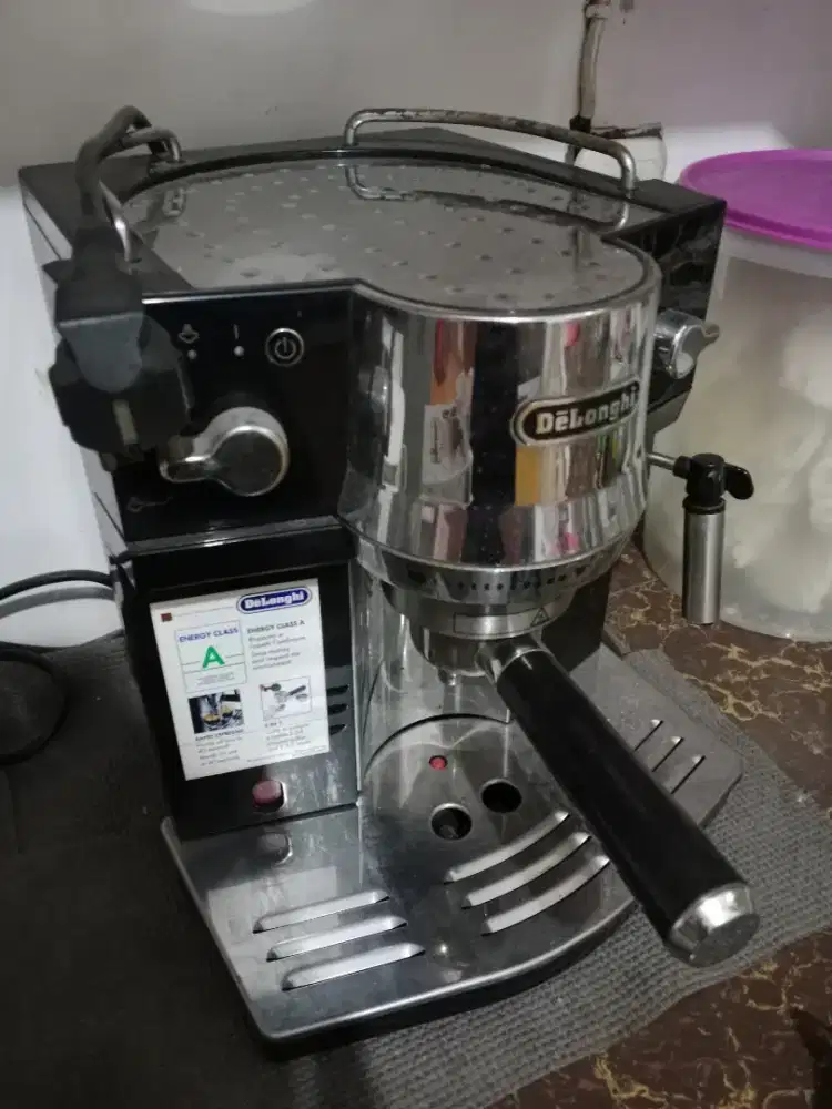 Mesin Kopi Delonghi