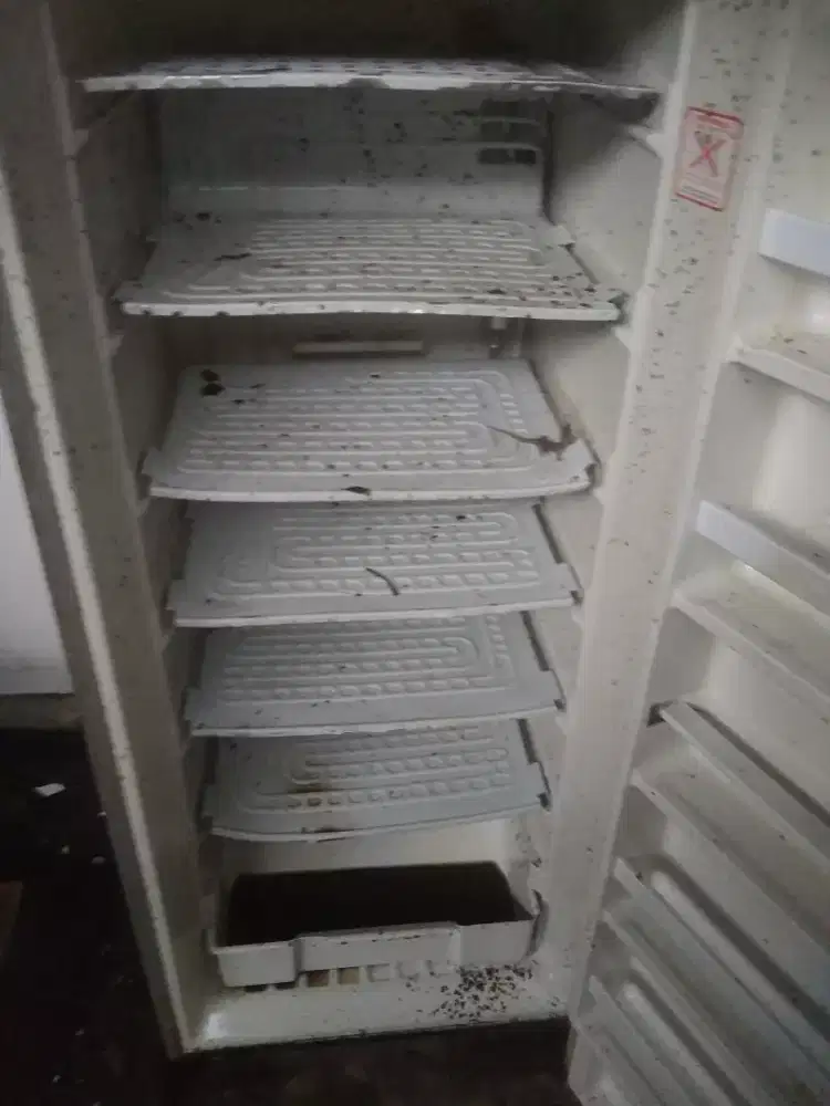 Jual cepat freezer rak es batu dingin beku