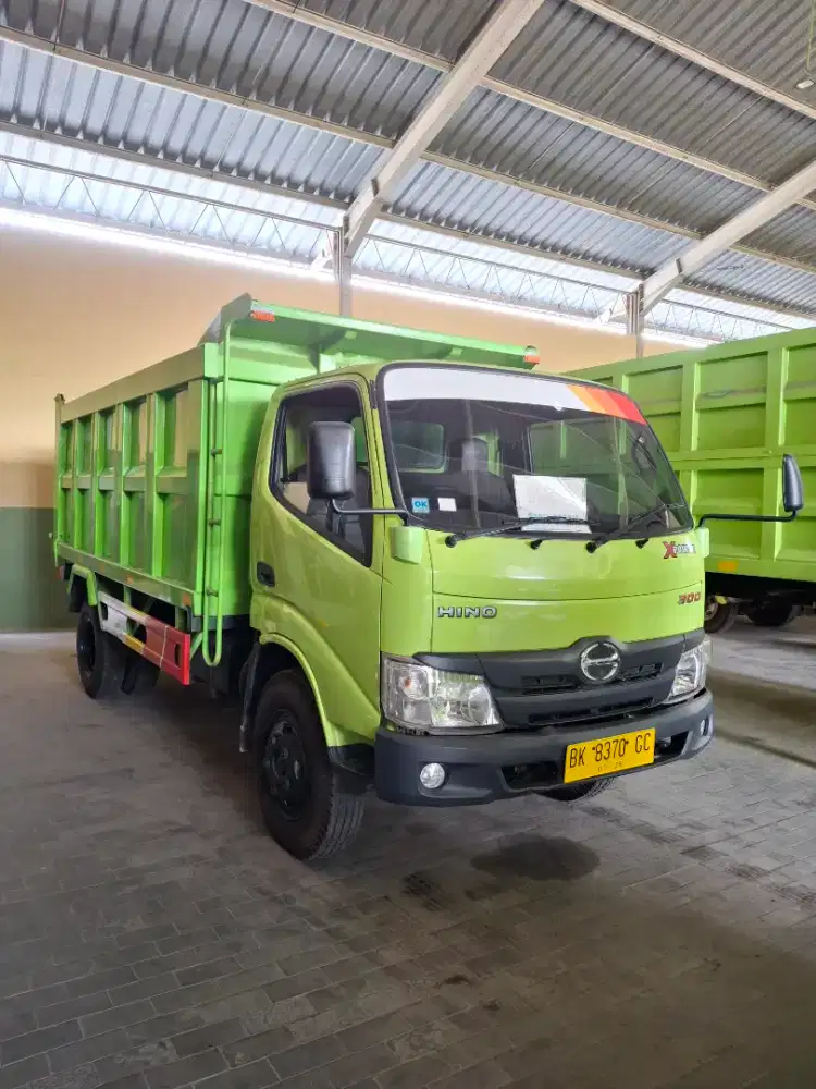 Dump Truk Hino Dutro Xpower 136Hd Tahun 2023