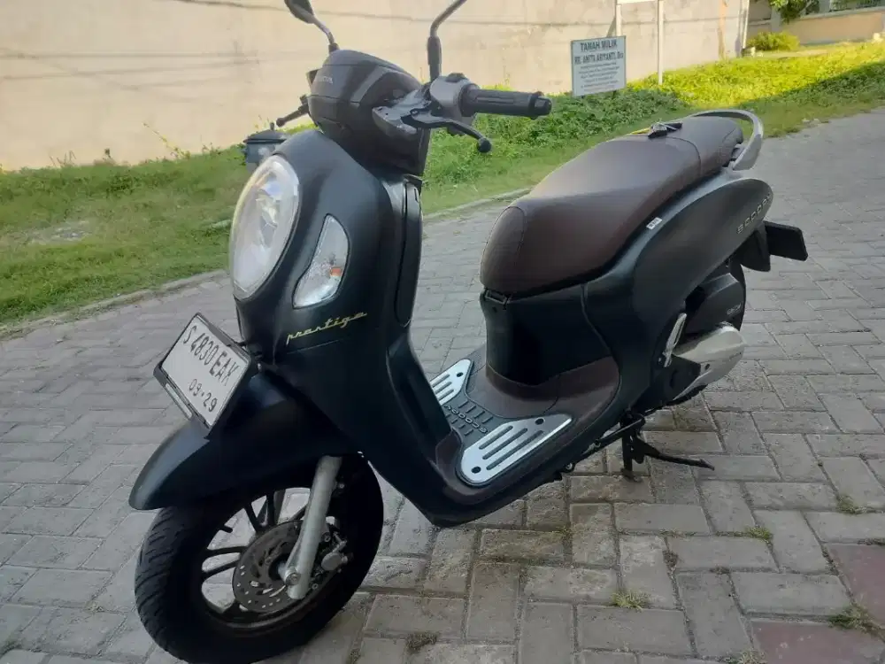 Scoopy prestige hitam doff Istimewa