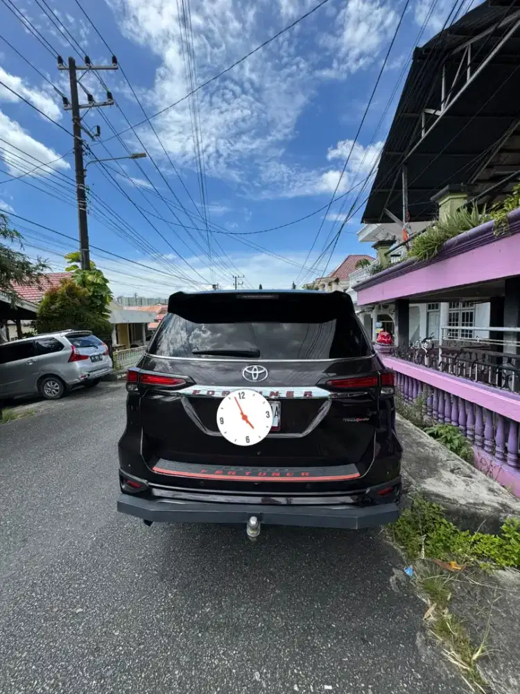 Djual mobil fortuner TRD sportivo 2.7 triptonic
thn 2017
