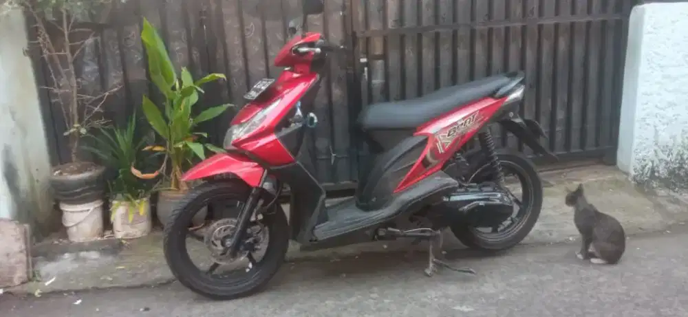 DIJUAL BEAT 2010  LENGKAP ORISINIL
