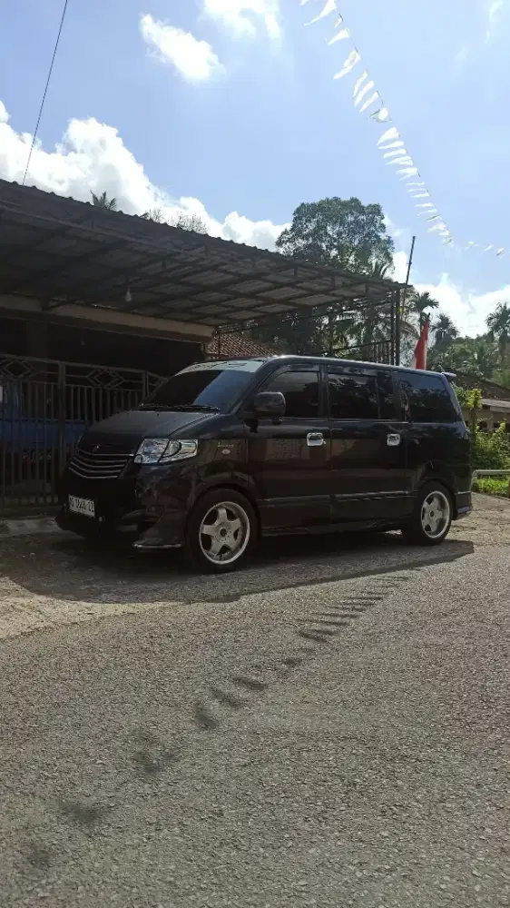 Suzuki APV LUXURY 2010 SANGAT TERAWAT