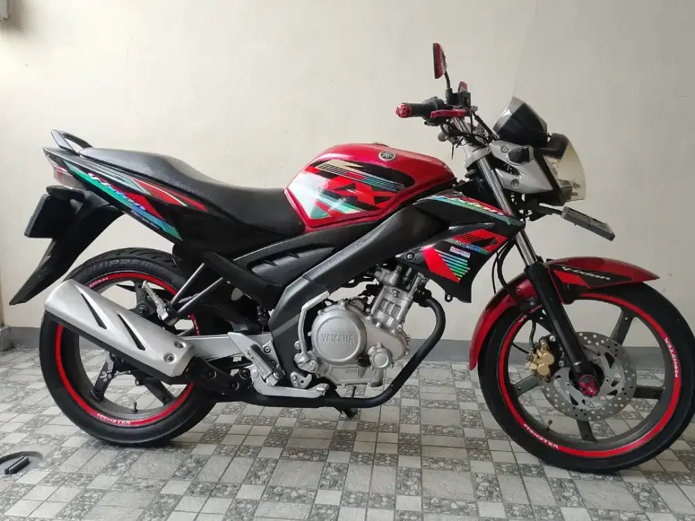 Jual santai Vixion terawat dn mulus