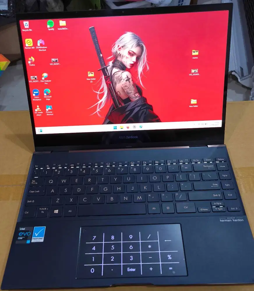 DIJUAL : ASUS Zenbook Flip S UX371EA KONDISI ISTIMEWA