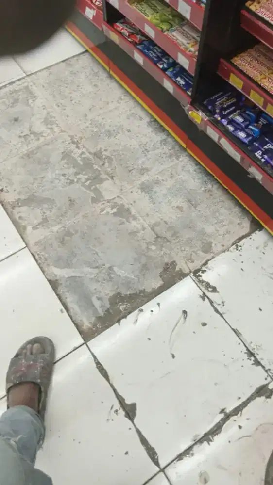 Jasa perbaikan rumah ,kantor,ruko dan cafe