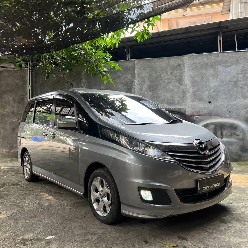 (TDP 5jt) Mazda Biante Skyactiv 2.0 Silver (2014) AT - Low KM Terawat