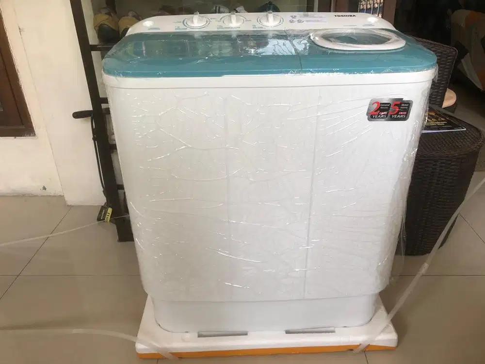 Jual mesin cuci Toshiba 2 tabung kondisi baru