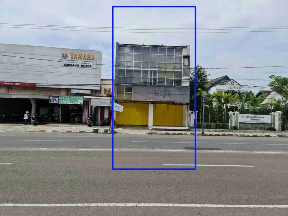 Disewakan Ruko Strategis Jalan Lawu Karanganyar Solo, Akses Jalan Ramai 2 Arah.