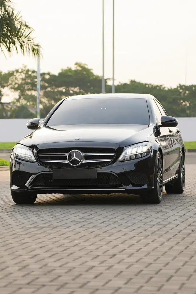 Mild Hybrid! Mercedes Benz C200 EQ Boost 2019 W205 Bmw 320i