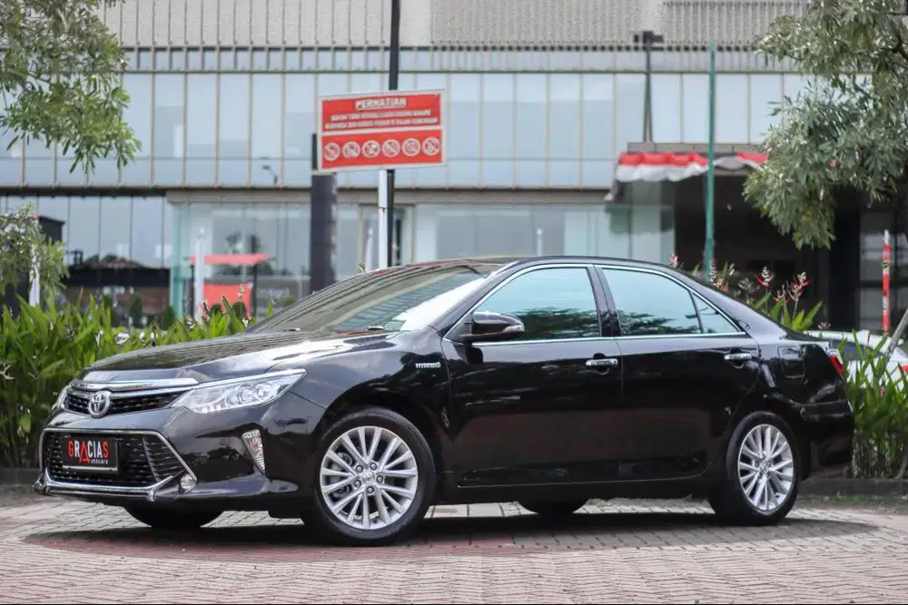 TERMURAH CAMRY HYBID 2017