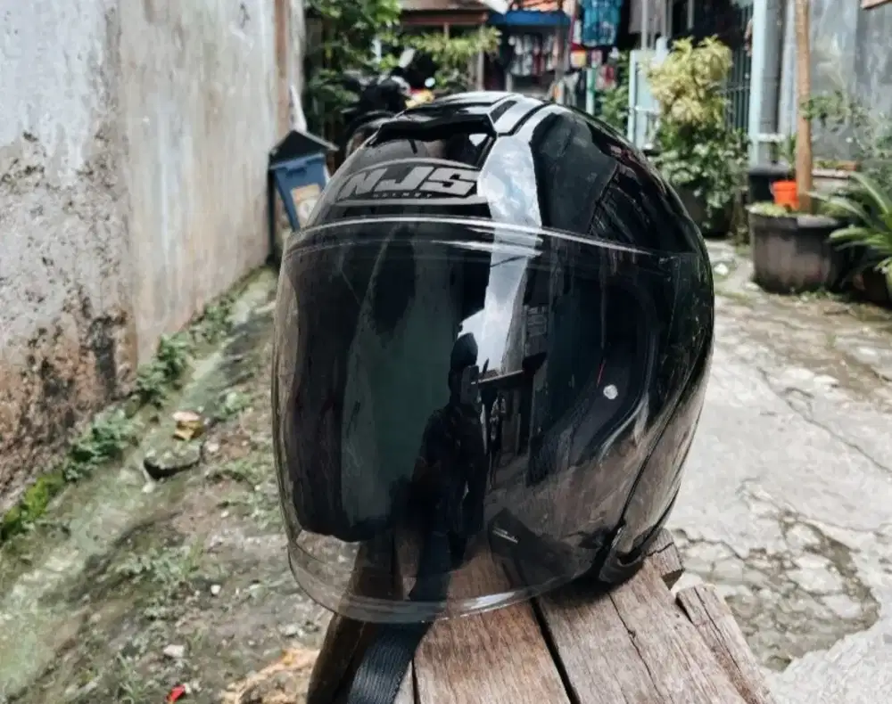 Helm njs kairoz size M black glossy