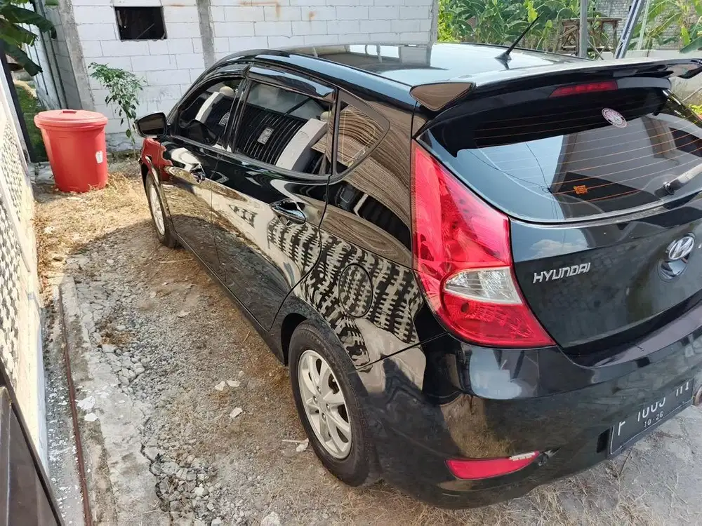 Hyundai grand avega 2011