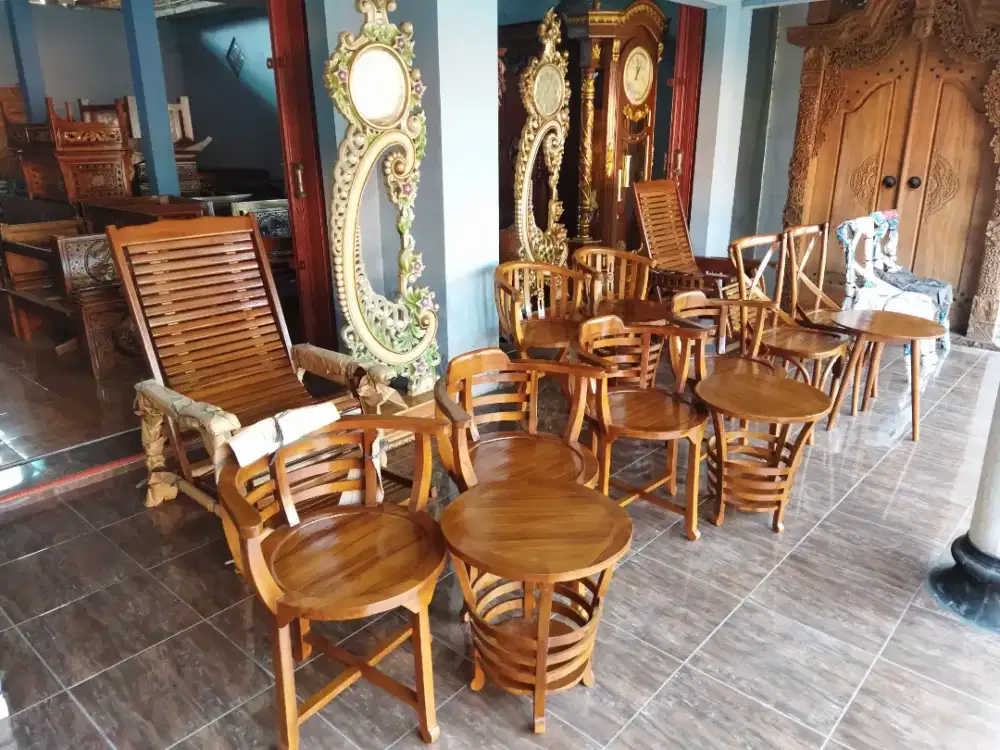 Kursi teras kayu jati