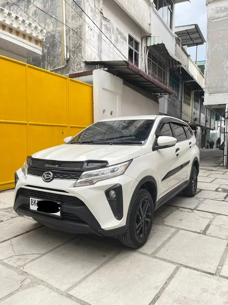 (Facelift) Daihatsu Terios 1.5 X Manual 2023