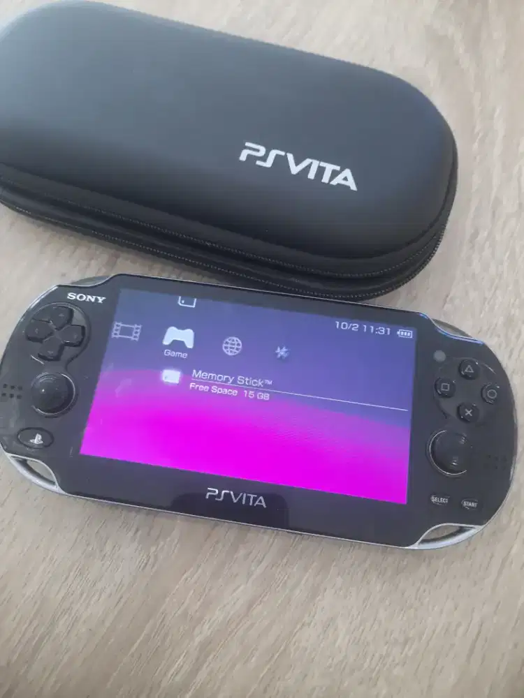 Sony Ps Vita 3G/Wifi Crystal Black 64gb Bonus Mmc 4gb ori sony bandung