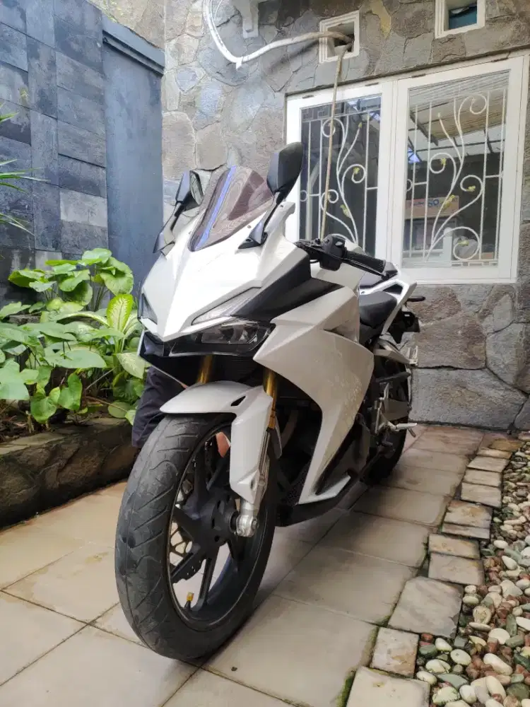 HONDA CBR-250RR Tahun 2018 [non ABS]
