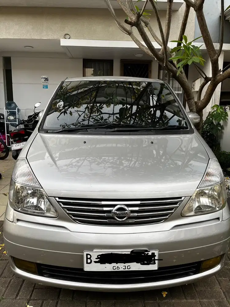 Nissan Serena 2010 Bensin