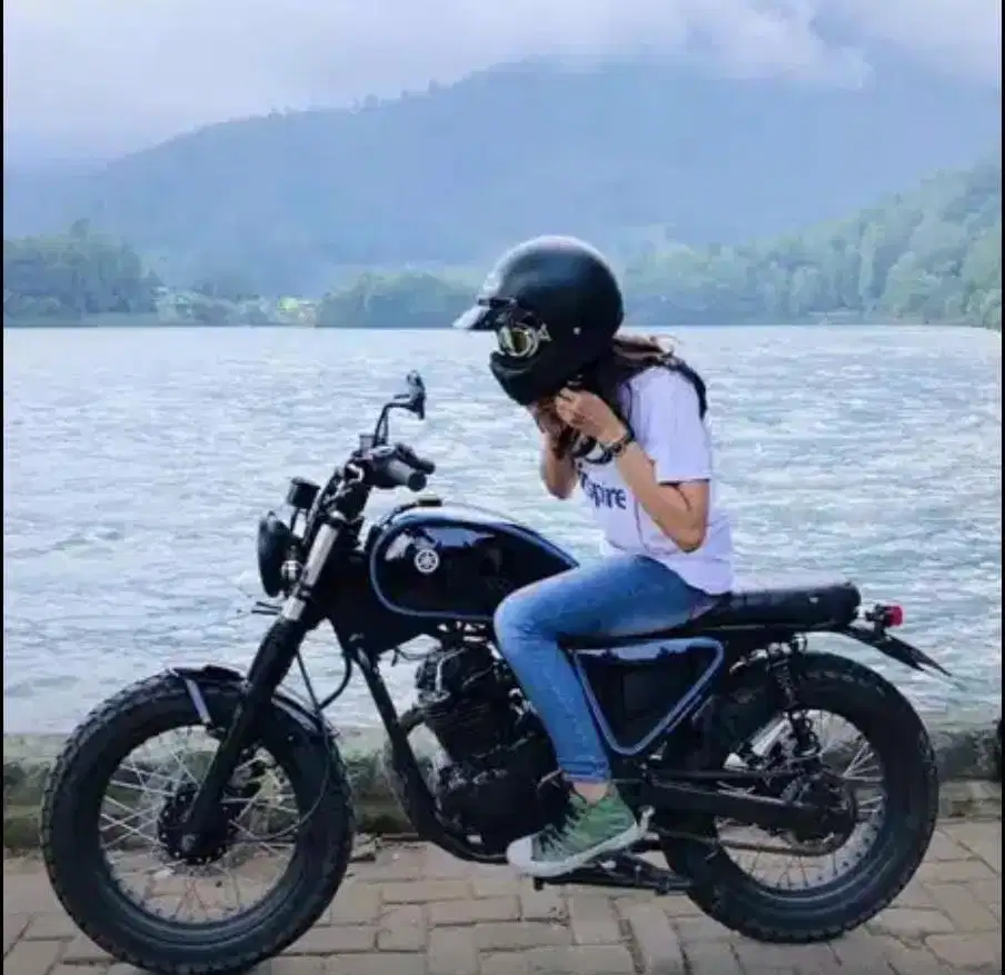 YAMAHA SCRAMBLER JAPSTYLE 225 Cc