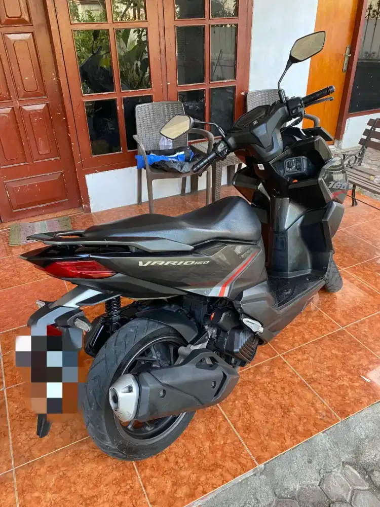 Vario 160 Keyless 2022 Hitam