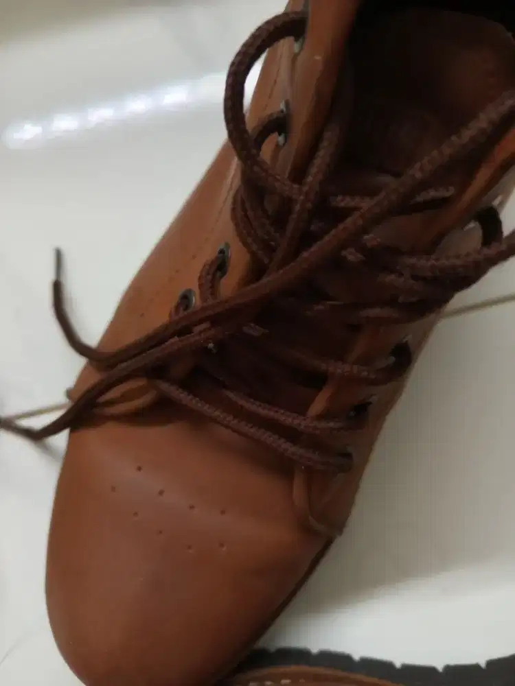 Sepatu Brodo kulit asli size 40