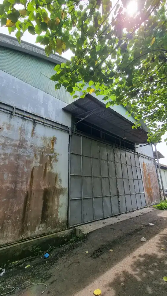 Gudang Intan Jl. Letda Sujono
