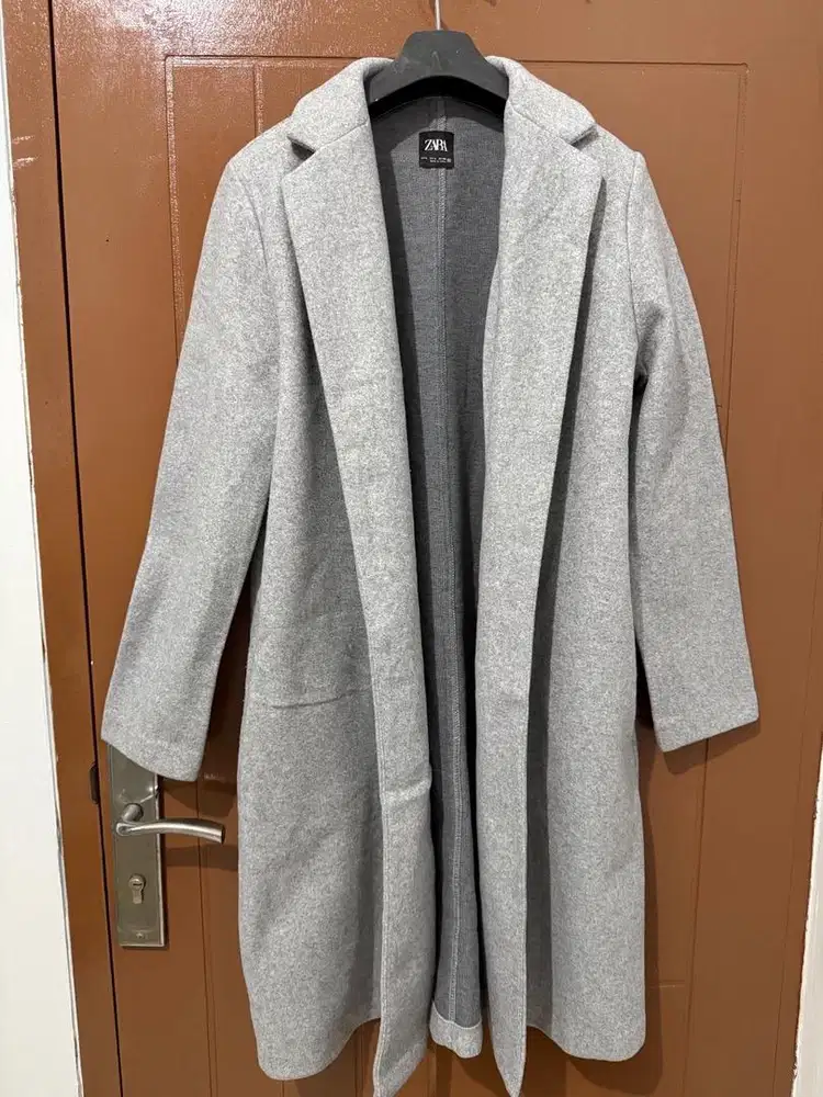 Coat Zara LD 120 Light Grey / Abu Muda