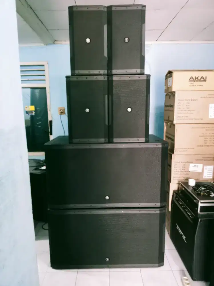 PAKET SOUND SYSTEM MERK MACKIE