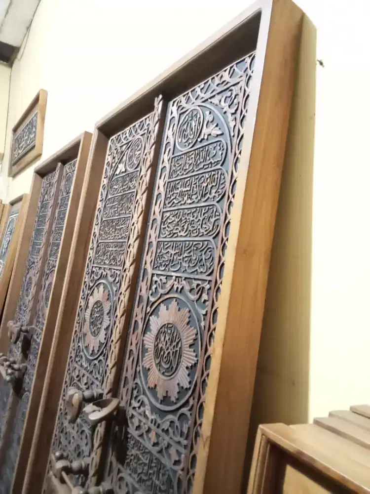 Kaligrafi pintu Ka'bah jati jepara