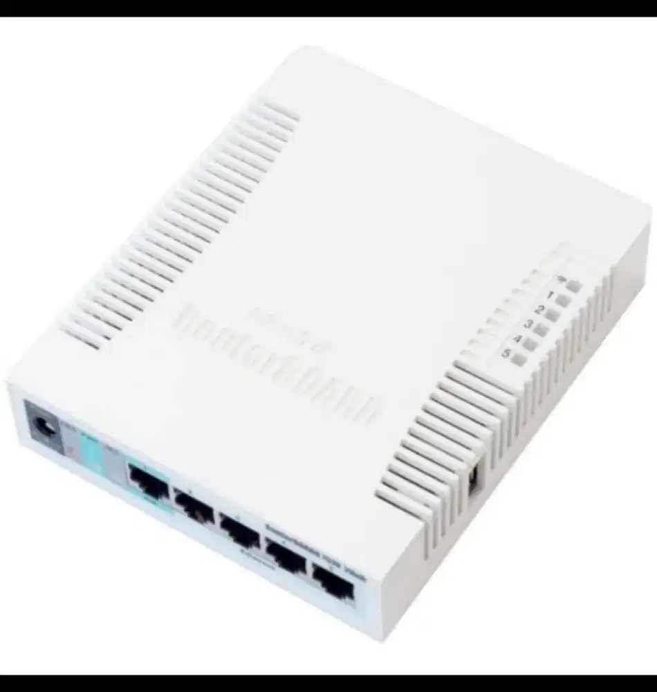 Router Mikrotik RB 951 2Hnd