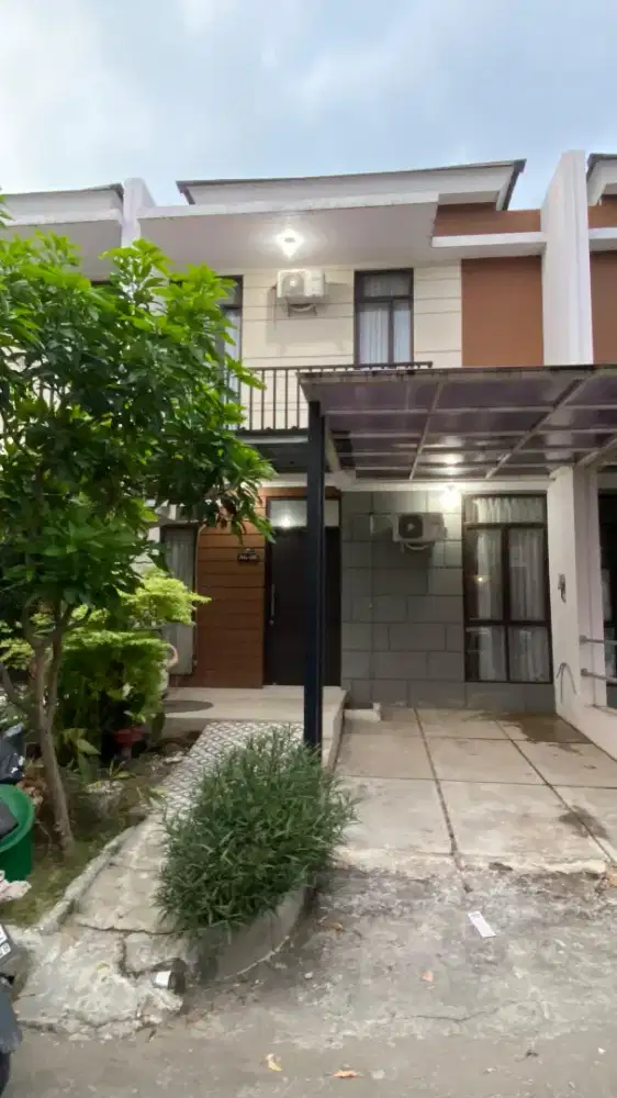 Dijual Rumah Mewah di Perumahan Elite Karawang Grahayana