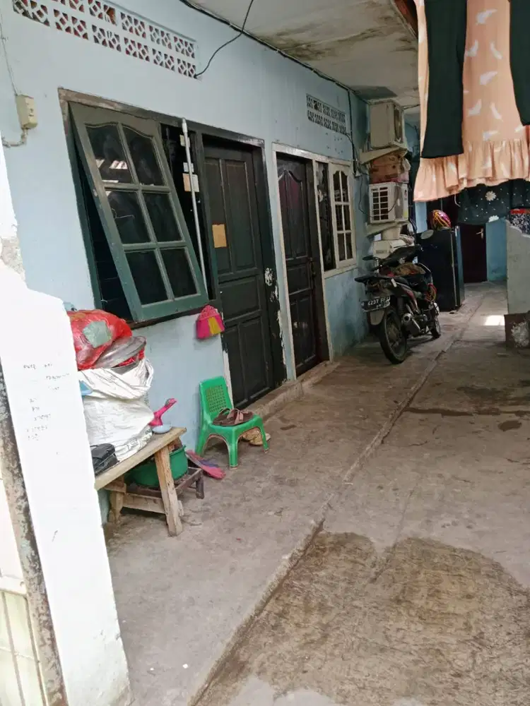 RUMAH KONTRAKAN PRODUKTIF 4 PINTU DI KAYURINGIN JAYA BEKASI