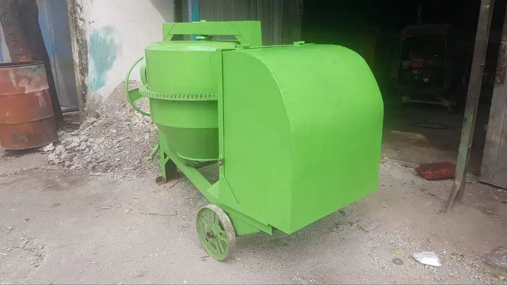Jual Mesin Molen Beton Tiga Berlian Ukuran 500liter Kondisi Mulus